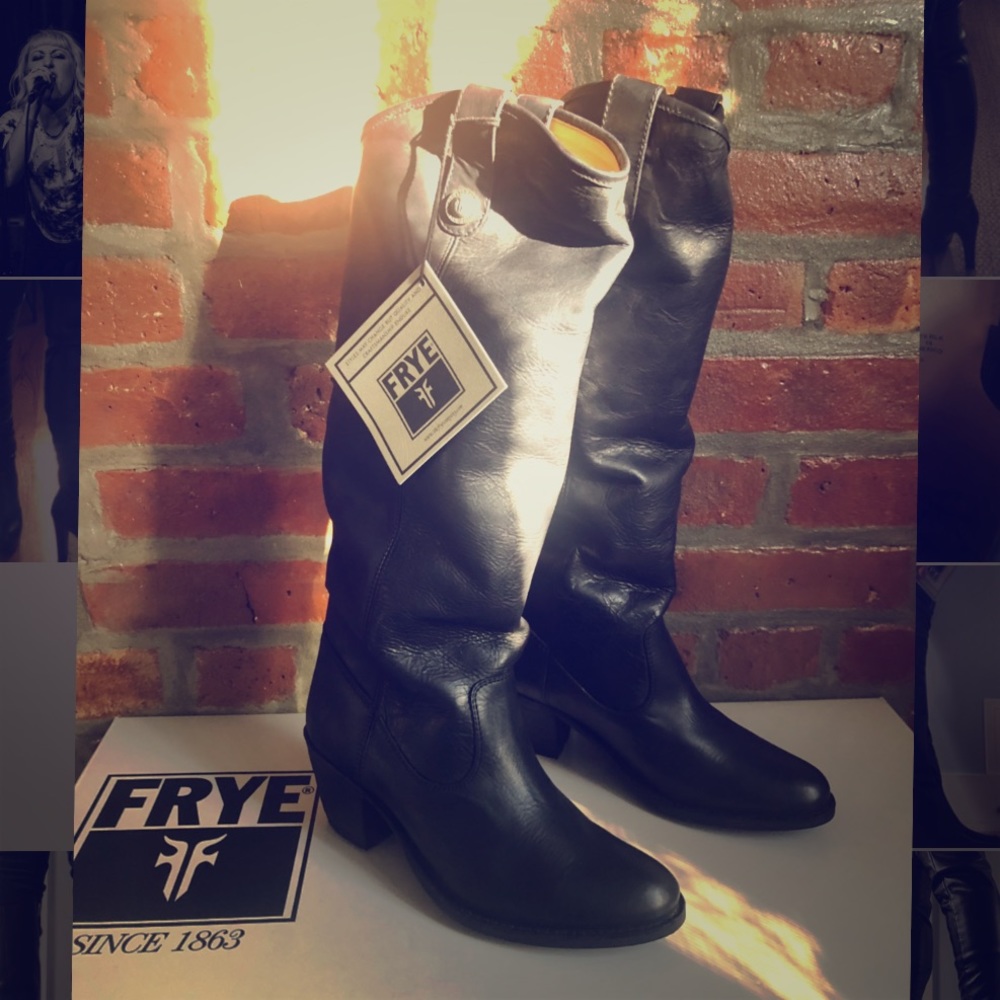 FRYE Jackie Button ✨BRAND NEW✨ sz 6 All leather